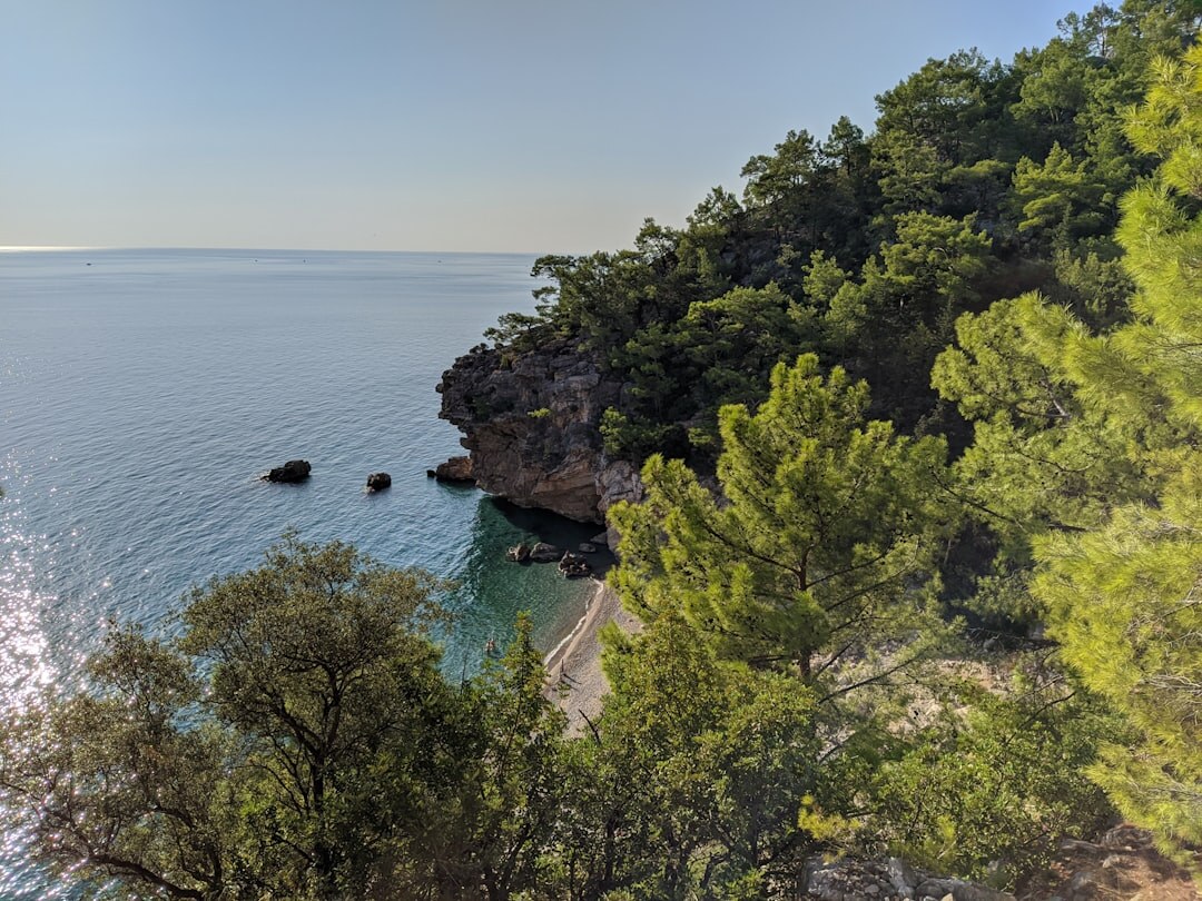 celebrity at hidden beach